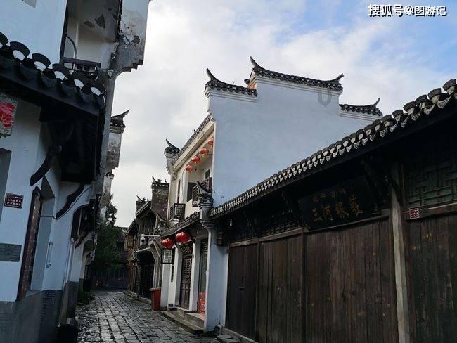 全新福克斯颠覆来袭,能否重夺操控王座?